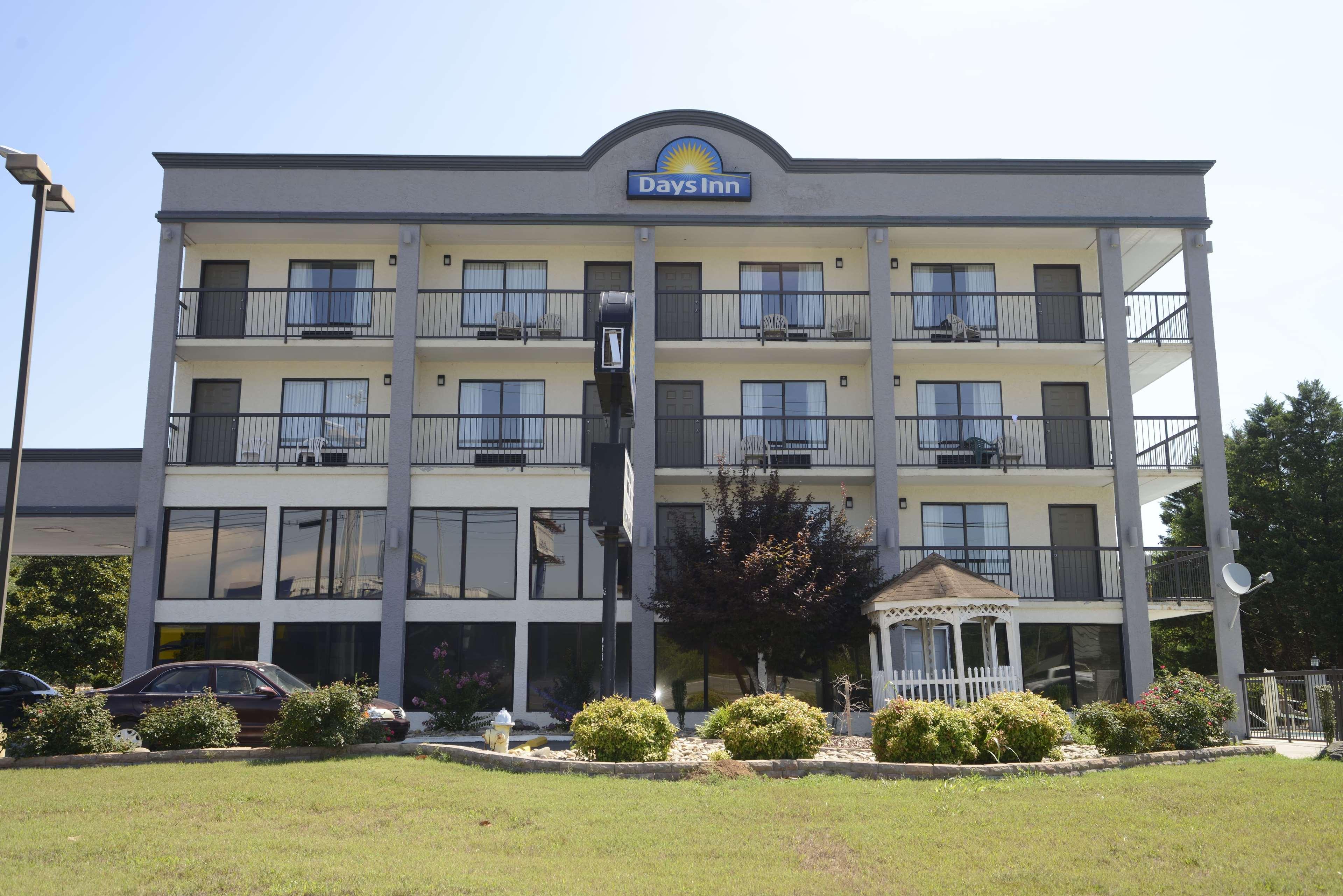 Days Inn By Wyndham Kodak/Sevierville Intrstate Smokeymntns Exteriör bild
